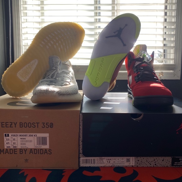 Air Jordan 5 Retro SE/Yeezy boost 350 V2 - Picture 3 of 6